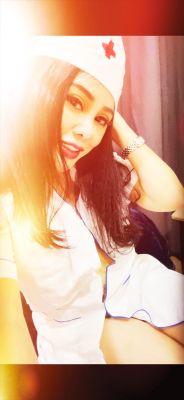 Dubai independent escort Xia sucks for AED 2000