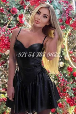 Lesbian dating advice: book hooker Sable, 32 y.o.