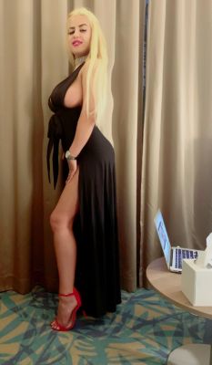 Book this escort cheap in Dubai — AED 1500 per hour