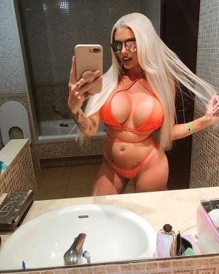 30 y.o escort for bdsm session