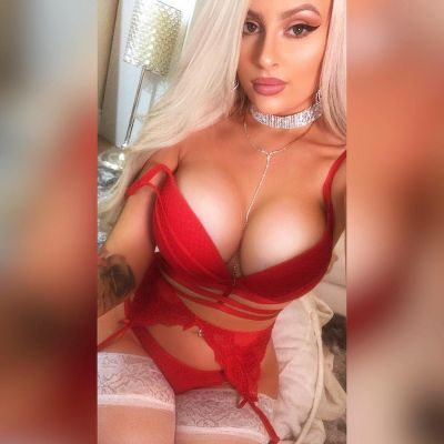 One of the sexiest babes of Dubai - Kiera will be yours for AED 2500