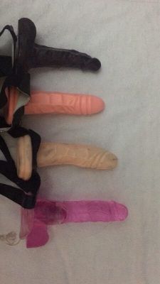 Dubai massage service offered by hooker Deniece