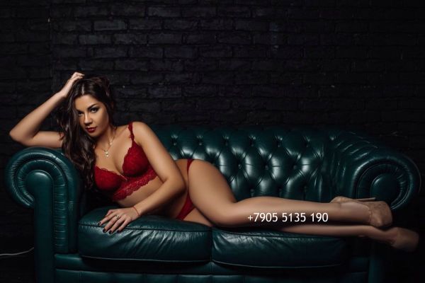 Find escorts on sexdubai.club: book your time with kinky Rebecca