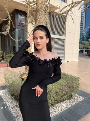 Dubai escort for A-Level sex: Jessie (77 kg, 178 cm)