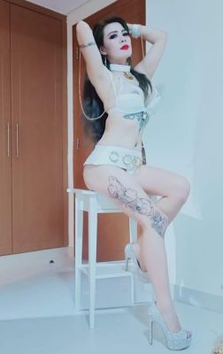Dubai independent escort Kaylor sucks for AED 3000