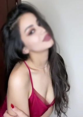 Corinna (Dubai), sexual photo