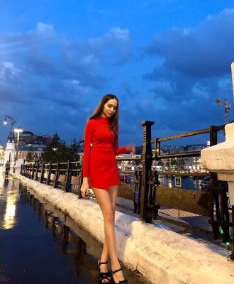 Vanya for escort, fetish and sex in UAE