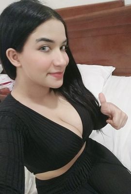 One of the kinkiest eastern escorts - Ashton will make a blowjob for AED 1800