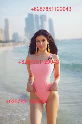 Chinese prostitute Kamila, photos and reviews