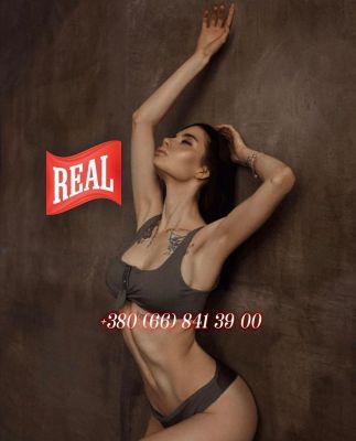 Night with dominatrix escort Meranda, +971 21 587 8284