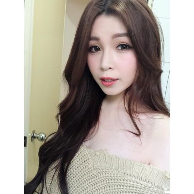 Sex with mature independent escort in UAE for AED 2000