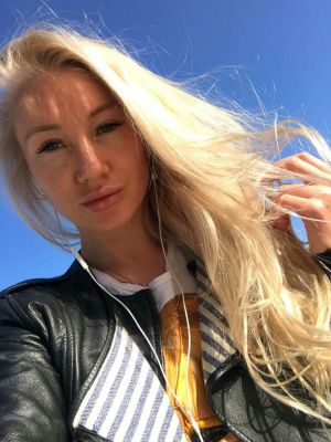 Emilia (sexdubai.club)
