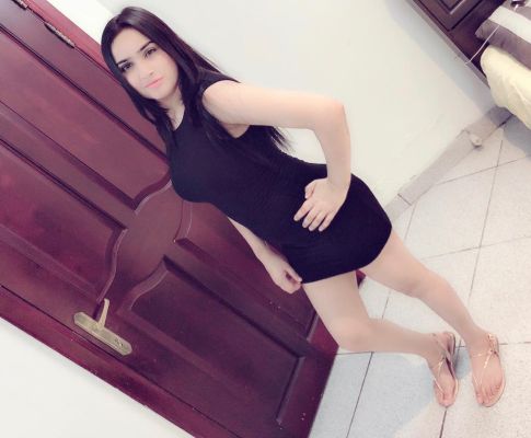 VIP treatment from 26 year-old elite escort Welma