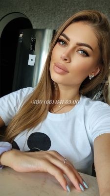 Vip woman Janine on sexdubai.club