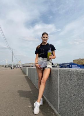 Escort ad of a perfect whore Mireille on sexdubai.club