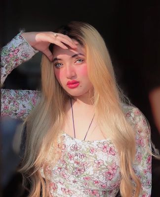 Latex woman Freya for BDSM dating