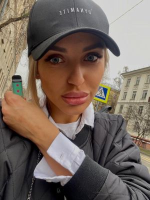 Call girls Dubai — escort Daniela