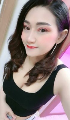 Escort Kim in Dubai for massage