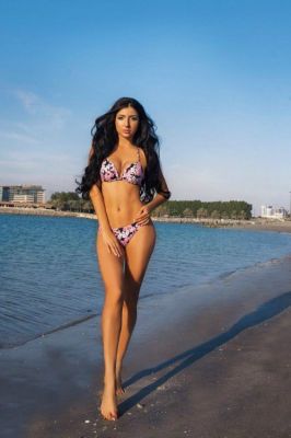 Asian escort in Dubai for classic and oral sex for AED 1800