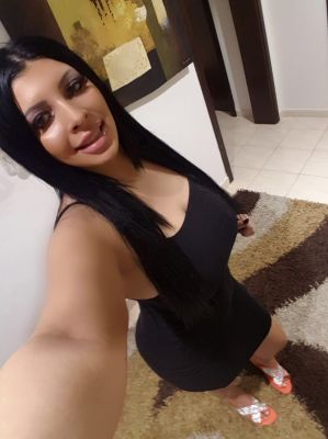 Vip escort in UAE: Autumn wants to meet a gentleman