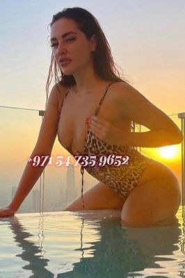 24 7 Dubai escort Crystal, aged 22 is always at your service