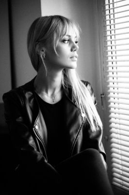 24 hour escort Antigone in Dubai is waiting for a call