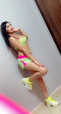Elide - 32 year-old milf escort in UAE