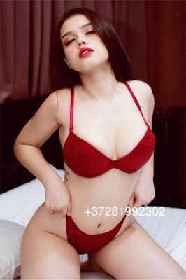 Cheap independent escort Lori charges AED 1500/hr