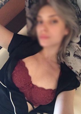 Asha from Dubai
