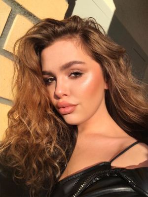 One of the hottest UAE whores Lucille now available on sexdubai.club