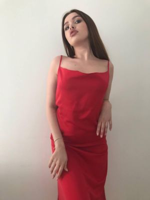 Sex with independent escort Lucille (25 years old, Dubai)