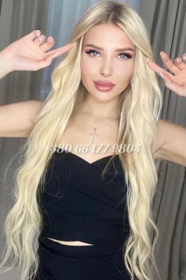 Dubai escort for incall services on sexdubai.club available around the clock