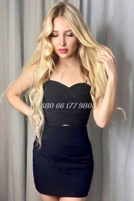 Blonde escort Tanner is a star of Dubai for oral sex