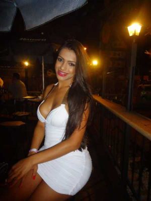 Experienced milf escort wants sex (30 years old, Dubai)