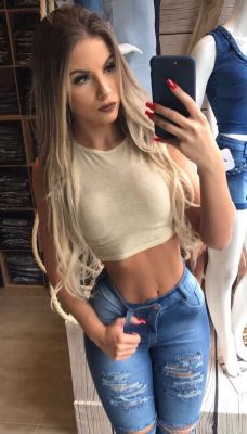 Brazilian escort in UAE: Gray for OWO, AED 2000