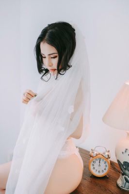 See profile of a cute girl lesbian Gray, 24 y.o