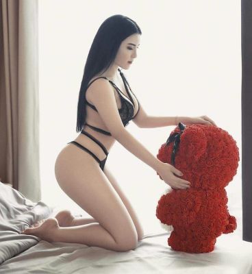 Dubai model escort Gray: photos, reviews, services