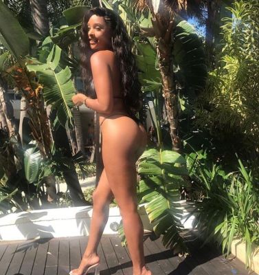 Invite UAE outcall escort Naeva to your flat or hotel room