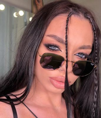 Any secret desires with a fetish escort Ariel: from AED 1500/hr