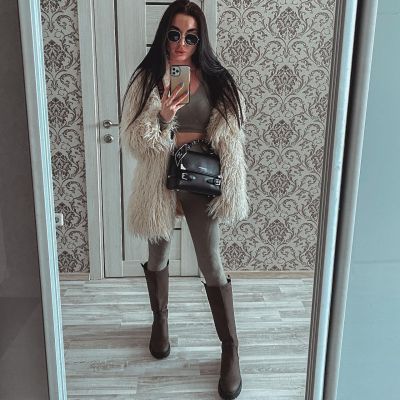 Dubai massage girl Ariel, 151 cm, 42 kg