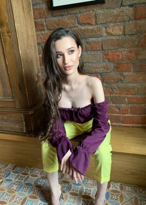 The best of escort women in Dubai - Trisha, 24 y.o.