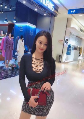 hooker Julia (Dubai)
