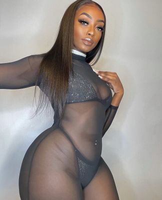Book Isabelle from cheap Dubai escorts agency