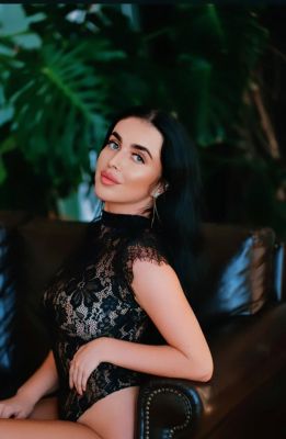 Aisha, 31 y.o.: escort and massage in Dubai
