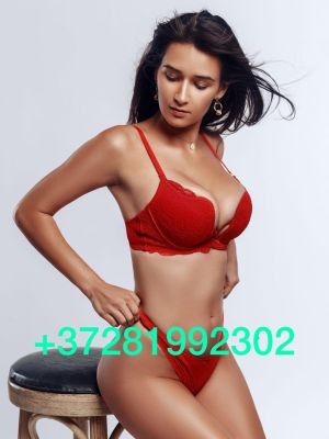 Dubai site escort Naralia is available online