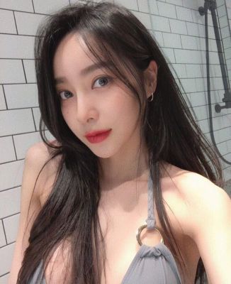 Dubai top escort for oral (OWO, CIM, COF). From AED 3000