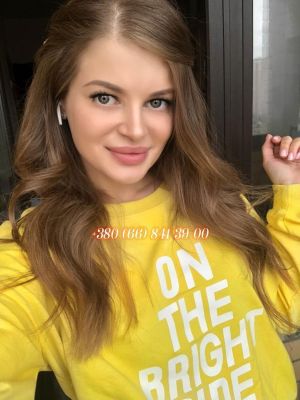 Karmen for adult massage in Dubai from AED 2000