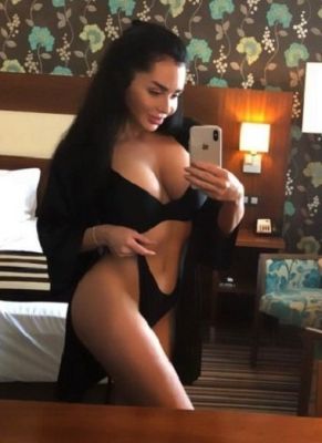 Cheap local escort in UAE