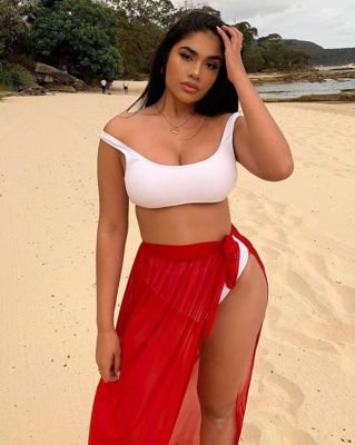 Liz - lesbian escort in Dubai