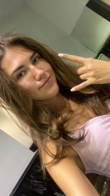 Mega busty escort in Dubai (78 kg; 178 cm)